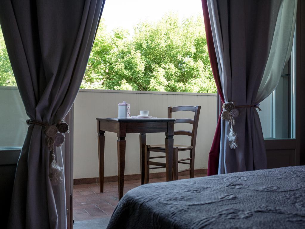 B&B Zelmira Rimini Eksteriør bilde